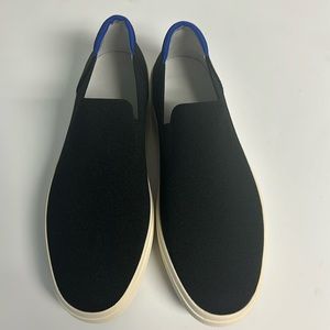 The City Sneaker - Rothy’s Black M12.5 W14 New never been worn